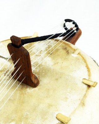 Classic kamale ngoni instrument 8 strings