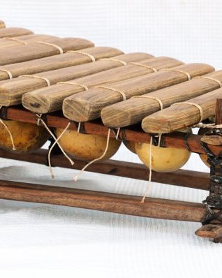 Bobo pentatonic balafon instrument 12 keys
