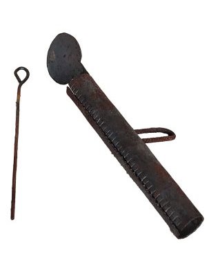 Karignan scraper bell