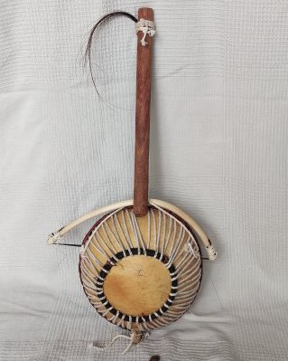 Njarka violin instrument