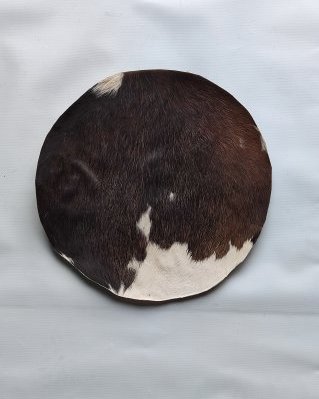 Semi thick drum cow / steer skin with hair S